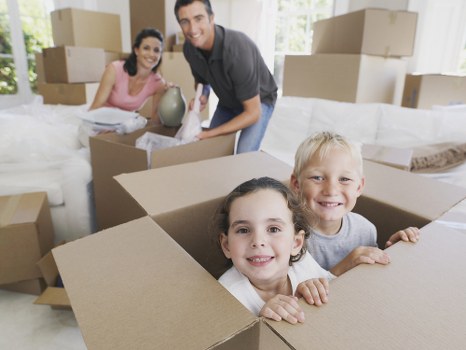 Van removal service supporting office and residential moves in Canary Wharf