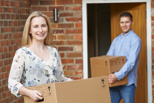 Packing and loading service for Canary Wharf residential and office customers