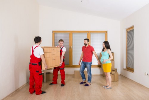 Cubic-yard pricing explanation for Canary Wharf removals