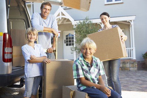 Apartment moving support in Canary Wharf with careful access planning