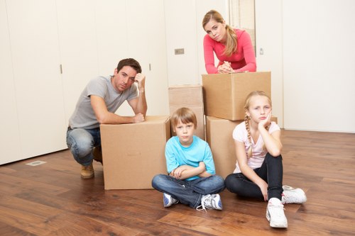 Local moving help for Canary Wharf residents and businesses