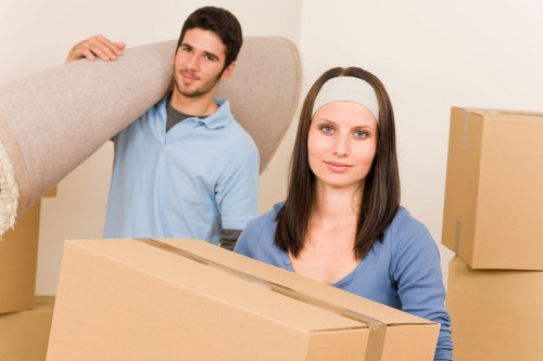 Packing and removal service for a Canary Wharf home move